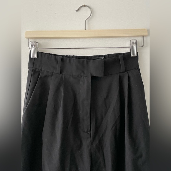 TOPSHOP High Waisted Pleated Trousers - Picture 2 of 3